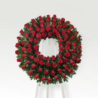 Corona de rosas rojas